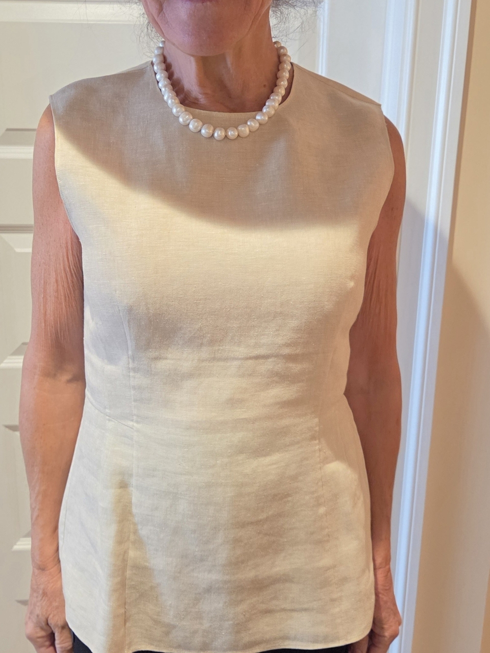 Theory Cream Sleeveless Linen Tunic Top - Picture 2 of 7